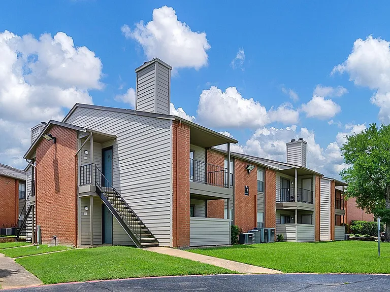 Windmill Terrace — Photo 15