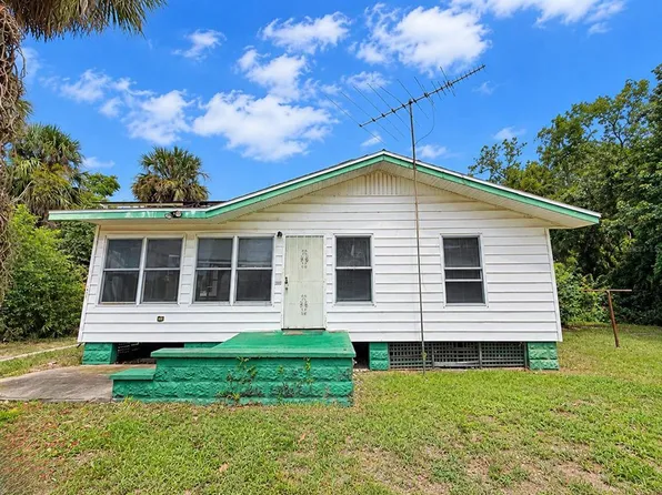 1805 E ORANGE AVENUE, EUSTIS, FL 32726