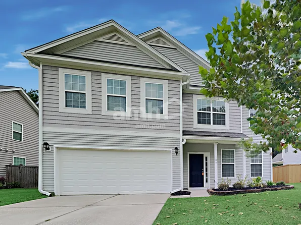 106 Vango Dr, Goose Creek, SC 29445