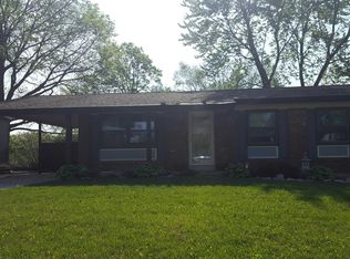 2630 Glenoak Dr, Maryland Heights, MO 63043