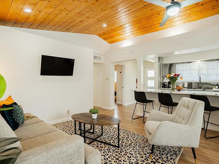 2205 Santa Paula Dr — Photo 77