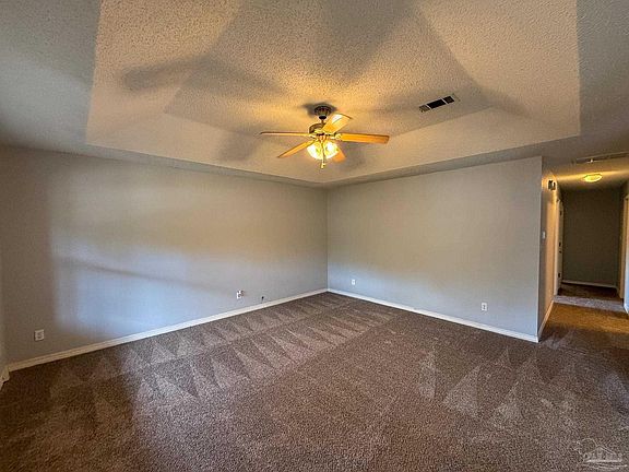 4th image of 6569 Imperial Dr