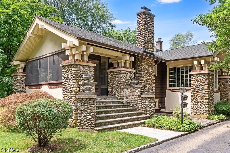 1st image of 103 Kitchell Rd