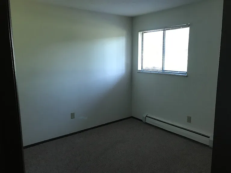 Condor Garden Apartments — Photo 19