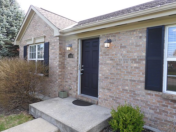 3rd image of 10649 Kelsey Dr