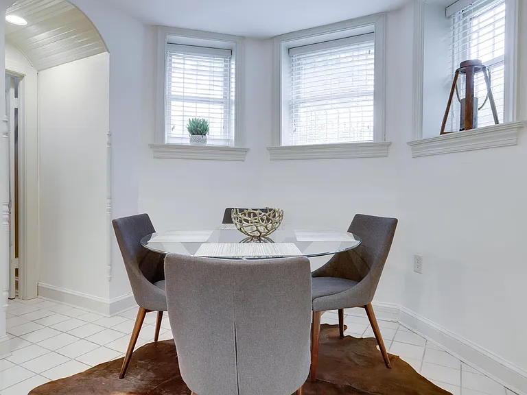 400 Seward Sq SE #B2 — Photo 12