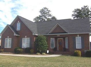 3184 17th Street Ln NE, Hickory, NC 28601