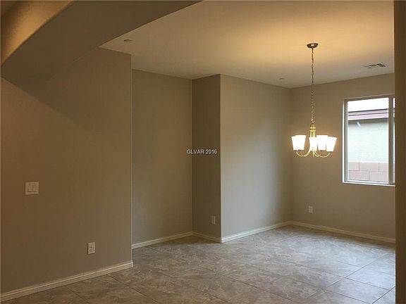 3rd image of 255 Harwood Heights Ct