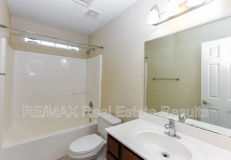 2505 SW 20th St — Photo 26