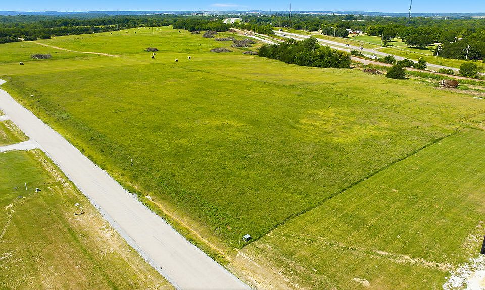 2nd image of 17495 County Road 3539