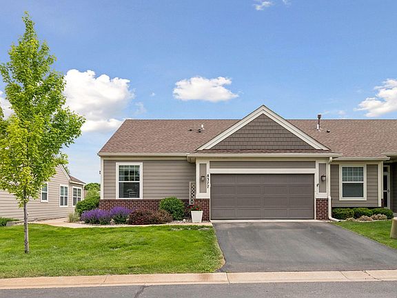 2nd image of 8377 Crabapple Ct