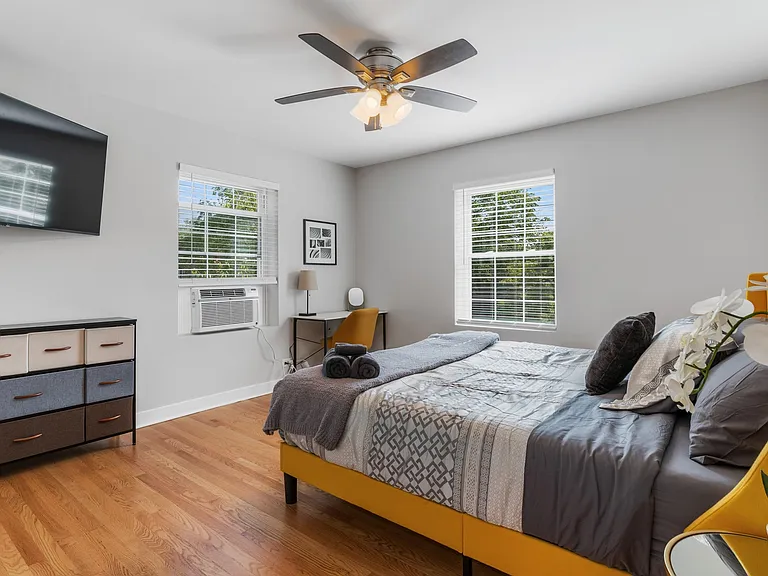 136 Ridge Ave #2 — Photo 8