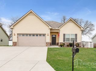 1402 Halverson Dr, Murfreesboro, TN 37128
