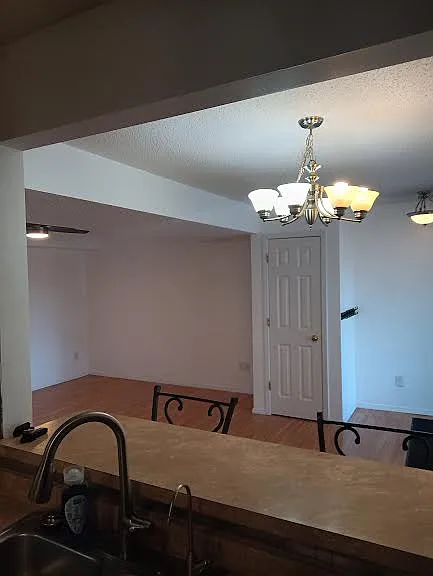 943 Serenity Cir — Photo 11