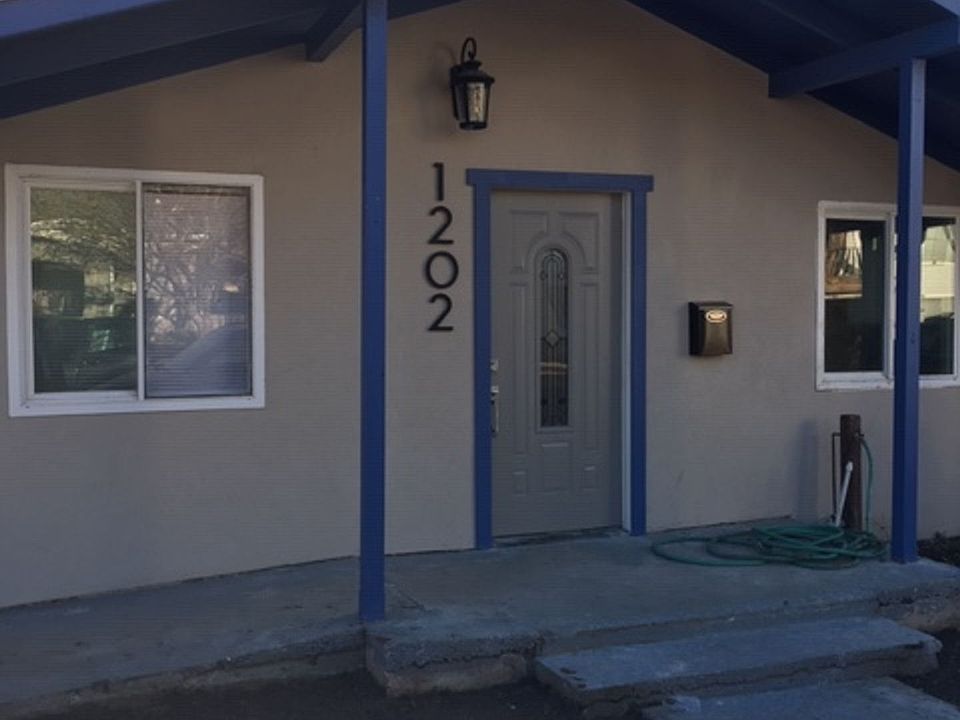 1st image of 1202 Pine St