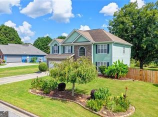 398 Beech Hollow Trl, Loganville, GA 30052