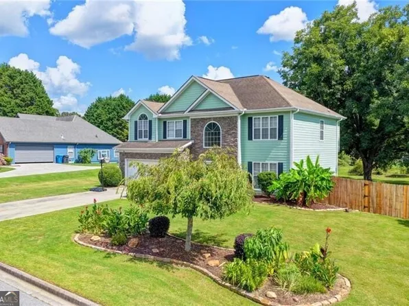 398 Beech Hollow Trl, Loganville, GA 30052