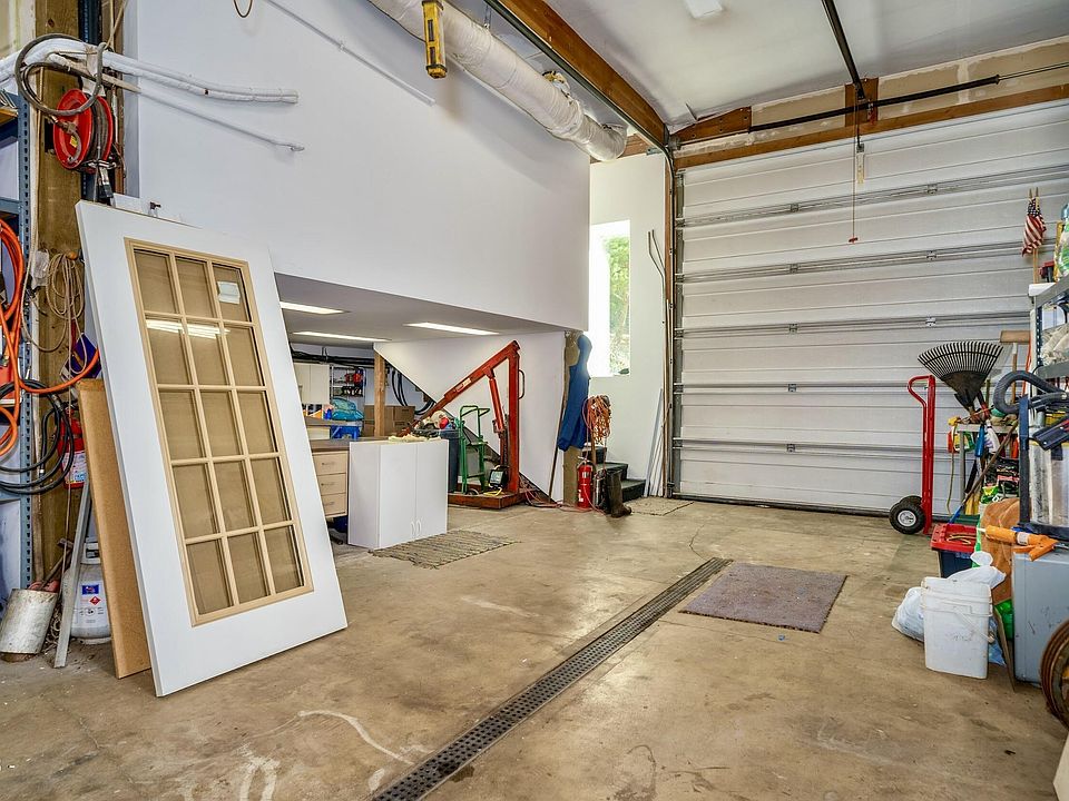 1212 NW Curtis St, Seal Rock, OR 97376 MLS 23409 Zillow