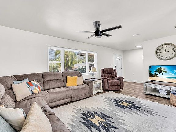 3rd image of 4610 ARDALE STREET