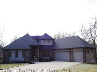 2014 E Timber Hill Pl, Springfield, MO 65804
