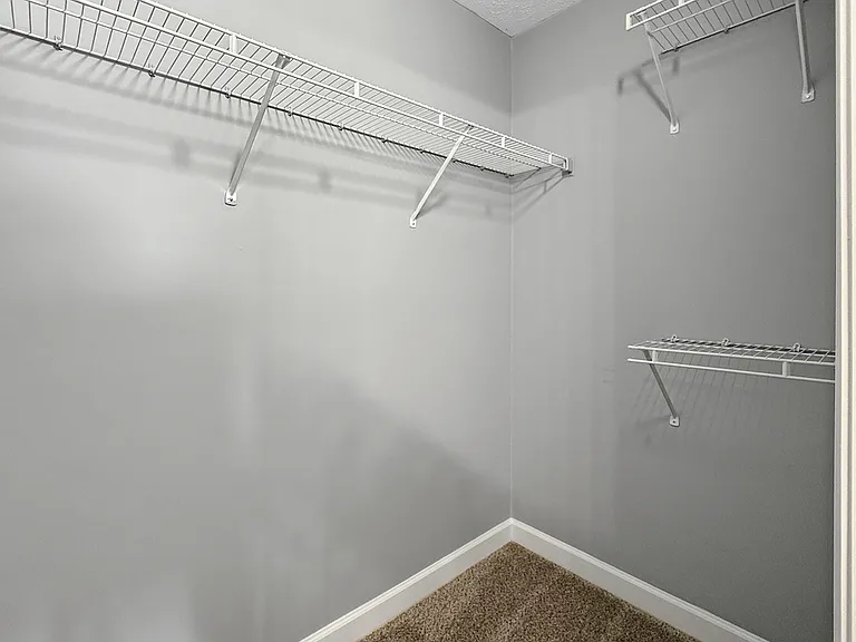 Cross Lake Apartments — Photo 81