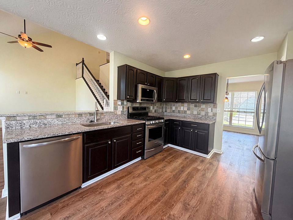7910 Priestley Dr, Reynoldsburg, OH 43068 | Zillow