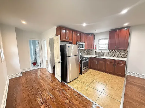 127-02 95th Ave #2B, South Richmond Hill, NY 11419