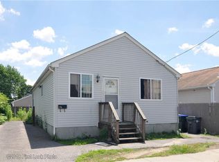 20 Calhoun Ave, Providence, RI 02907