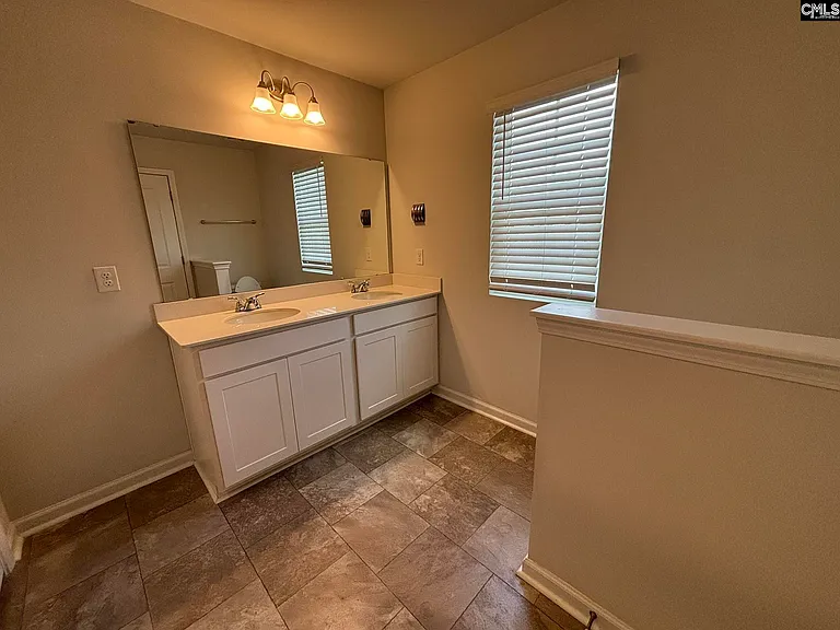120 Kings Parish Ct — Photo 12