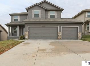 16555 Dora Hamann Pkwy, Omaha, NE 68116