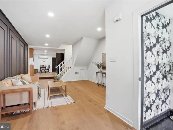 16 E Walnut St, Lancaster, PA 17602