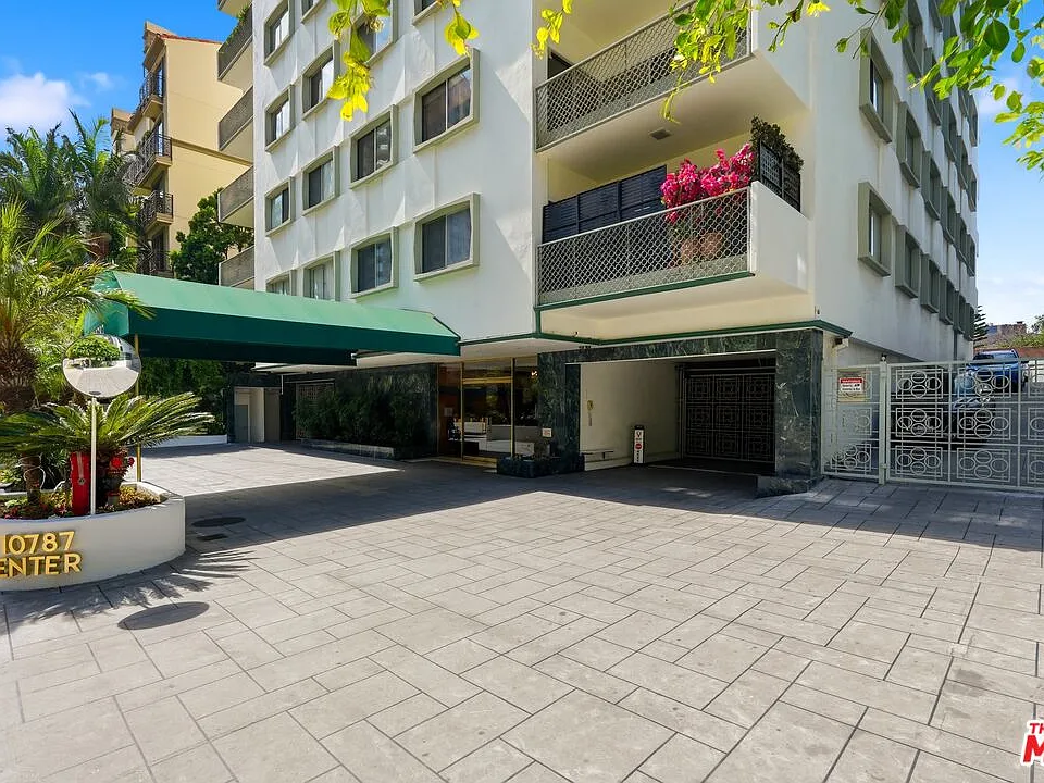 10787 Wilshire Blvd #402