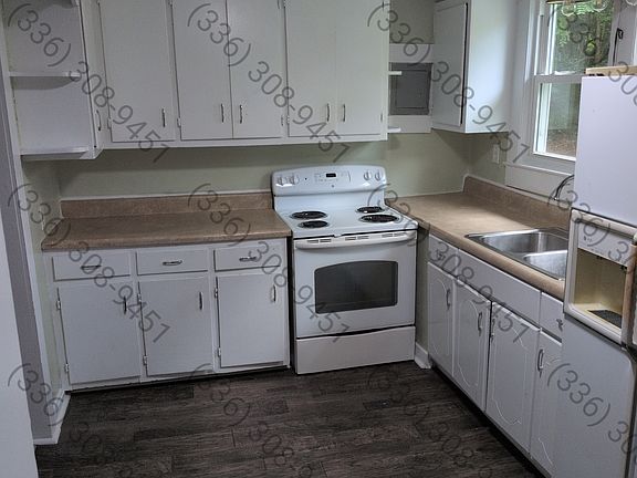 5th image of 204A E Academy St