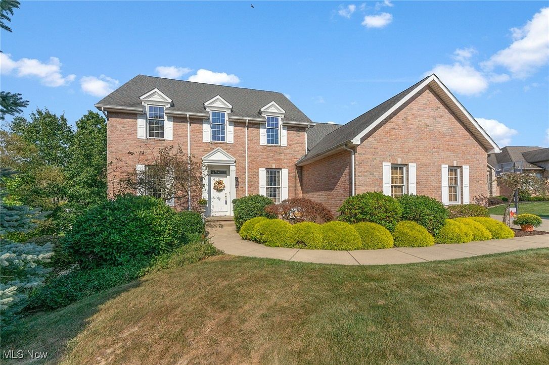 8483 Ivy Hill Dr, Youngstown, OH 44514 | Zillow