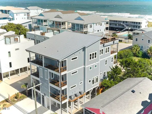 404 Canal Drive #1, Carolina Beach, NC 28428