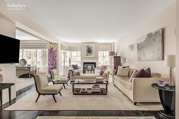 Sold by Sotheby's International Realty | media 1