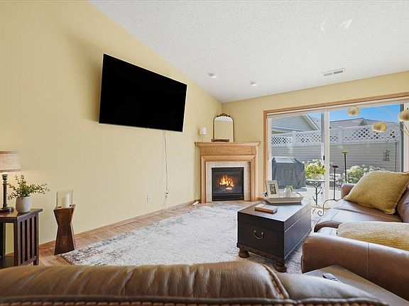 4th image of 407 Cassandra Dr #33