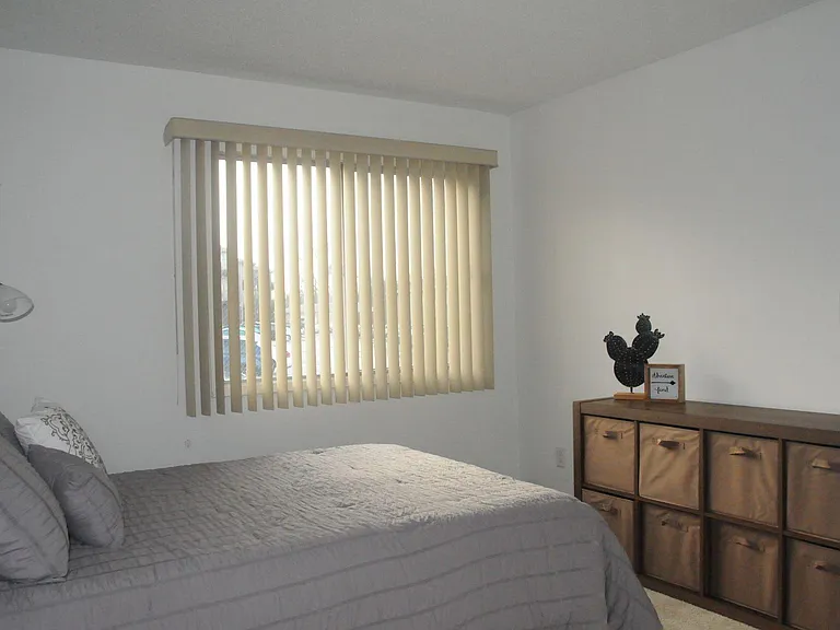 1012 Newton Rd — Photo 5