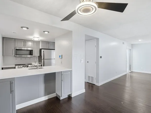 1094 Merrimar Cir S APT A, Columbus, OH 43220
