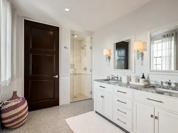 224 Mulberry Street image 23 of 36