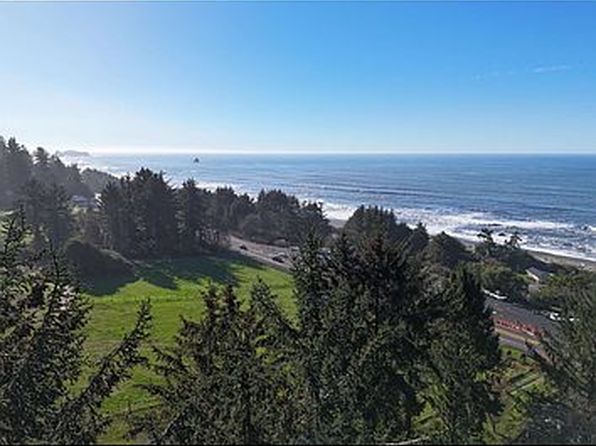 17281 Highway 101 N #4