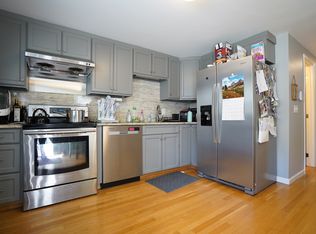77 Knowlton St UNIT 77, Somerville, MA 02145