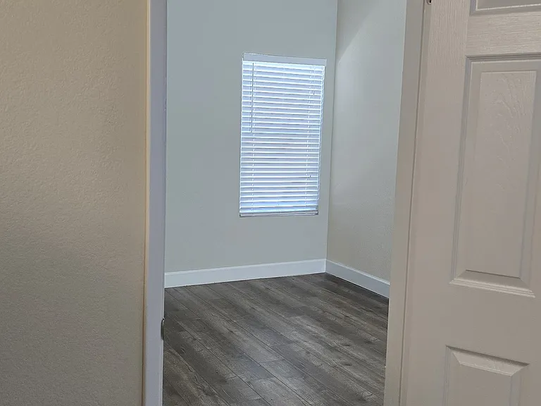 9563 Graham St — Photo 16