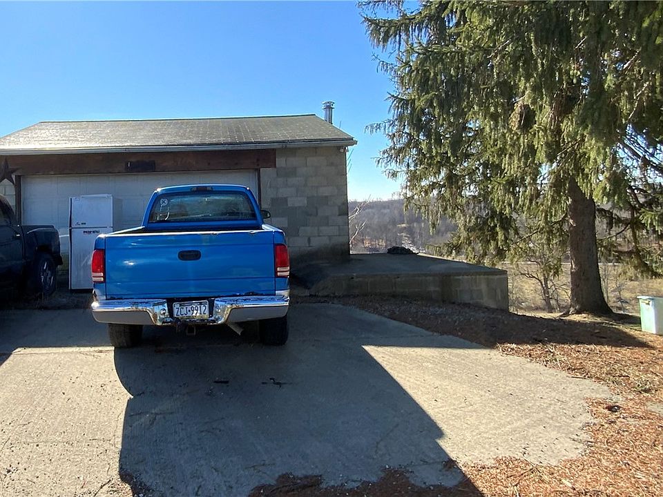 2nd image of 1910 E Finley Dr