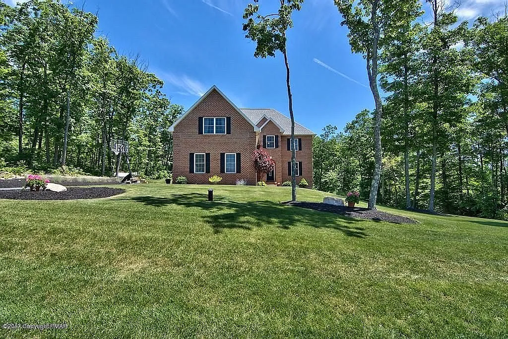 212 Windsor Way #L-4 photo 1
