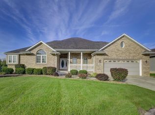 2812 Jarrett Dr, Schererville, IN 46375