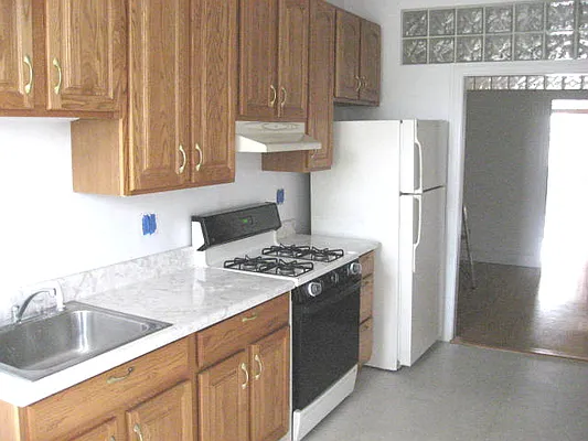 Rented by Crest Haven Realty | media 1