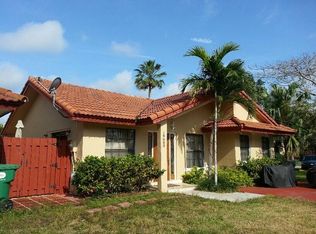 19080 NW 84th Ct, Hialeah, FL 33015