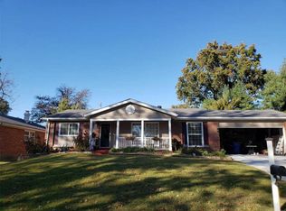 3925 Fairway Dr, Florissant, MO 63033