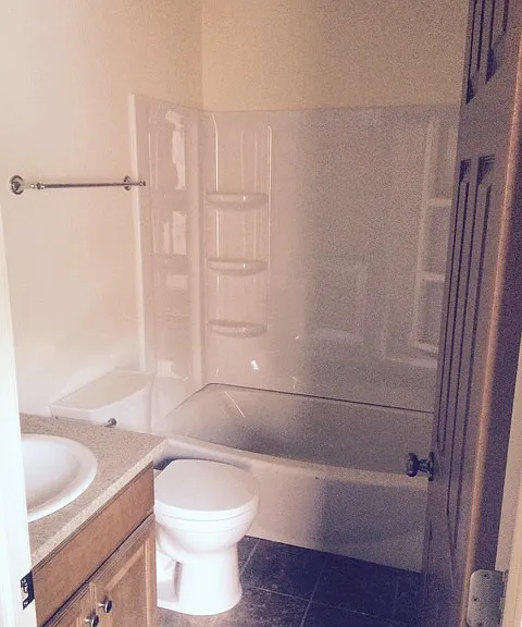 2907 Riverside Dr — Photo 6